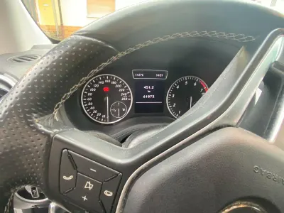 Gebraucht Mercedes B200 156 PS (114 kW) 2012 Silber Kleinwagen
