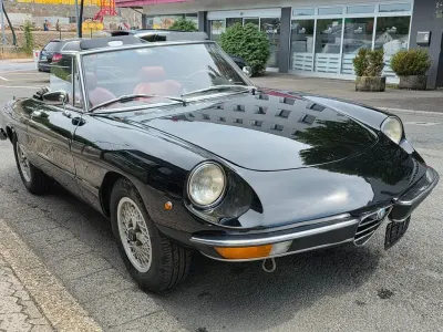 Gebraucht Alfa Romeo Spider Veloce 126 PS (92 kW) 1976 Schwarz Cabrio