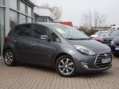 Second-hand Hyundai ix20 Style 125 CP (91 kW) 2016 Gri Hatchback