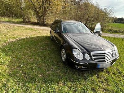 Usata Mercedes E220 Avantgarde 170 CV (125 kW) 2007 Nero Station wagon