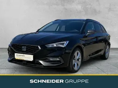 Używany Seat Leon FR 150 KM (110 kW) 2022 Czarny Sedan/Limuzyna
