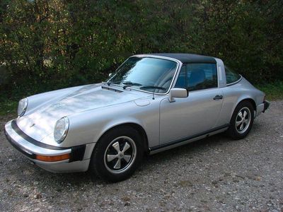 Second-hand Porsche 911 121 CP (88 kW) 1976 Argintiu Cabrio