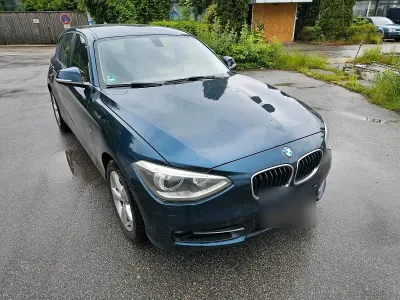 Gebraucht BMW 120 Sport Line 184 PS (135 kW) 2012 Blau Kleinwagen