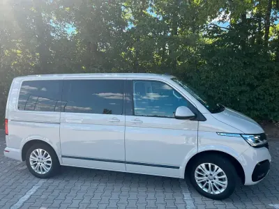 Second-hand VW T6.1 Generation Six 150 CP (110 kW) 2022 Gri Van