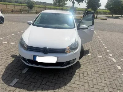 Gebraucht VW Golf VI Highline 160 PS (117 kW) 2009 Weiß Kleinwagen