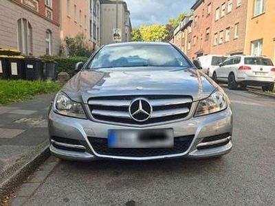 Gebraucht Mercedes C180 156 PS (114 kW) 2011 Grau Coupé