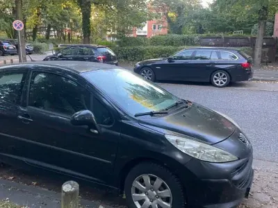 Gebraucht Peugeot 207 Filou 73 PS (53 kW) 2006 Schwarz Limousine