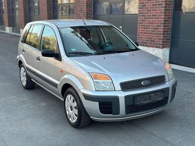 Gebraucht Ford Fusion Ambiente 80 PS (58 kW) 2006 Silber Kleinwagen