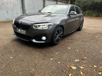 Grau Gebraucht 2017 BMW 118 M Sport Kleinwagen | 12.999 € (Guter Preis)