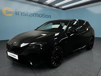 Neu BMW 135 300 PS (220 kW) 2026 Schwarz Kleinwagen