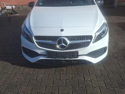 Usata Mercedes A200 163 CV (119 kW) 2018 Bianco Berlina