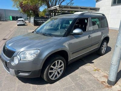 Second-hand Skoda Yeti Ambition 110 CP (80 kW) 2013 Gri SUV