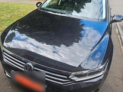 Gebraucht VW Passat 150 PS (110 kW) 2018 Schwarz Kombi
