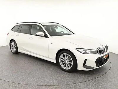 Begagnad BMW 320 M Sport 184 HK (135 kW) 2025 Vit Kombi