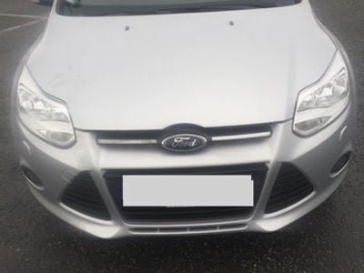 Gebraucht Ford Focus Trend 116 PS (85 kW) 2012 Silber metallic Kombi