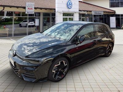 Gebraucht VW Golf VIII R-line 150 PS (110 kW) 2025 Schwarz Limousine
