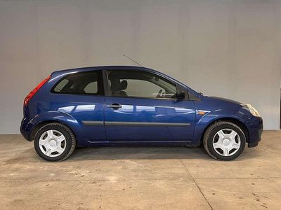 Gebraucht Ford Fiesta Fun X 90 PS (66 kW) 2006 Blau Kleinwagen