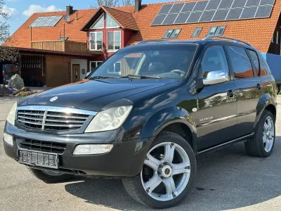 Gebraucht SsangYong Rexton 163 PS (119 kW) 2007 Schwarz SUV