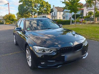Gebraucht BMW 320 Advantage 190 PS (139 kW) 2016 Schwarz Kombi