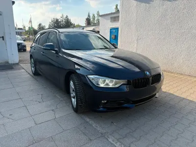 Gebraucht BMW 330 Comfort Edition 258 PS (189 kW) 2012 Blau Kombi