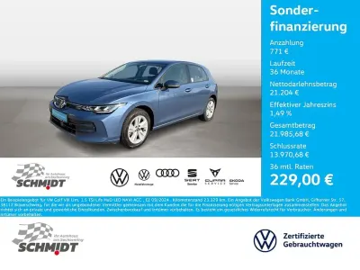 Gebraucht VW Golf VIII Life 116 PS (85 kW) 2024 Blau Limousine