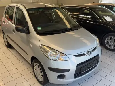 Gebraucht Hyundai i10 Style 77 PS (56 kW) 2009 Silber Kleinwagen