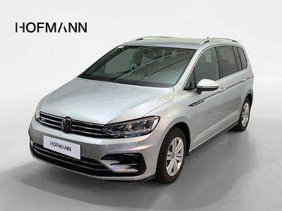 Gebraucht VW Touran Highline 150 PS (110 kW) 2024 Reflex silver metallic Van / Kleinbus