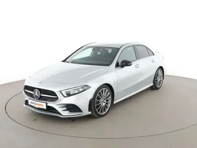 Gebraucht Mercedes A200 AMG line 150 PS (110 kW) 2020 Grau Limousine