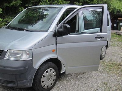 Silber Gebraucht 2004 VW Transporter Van | 14.999 €