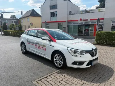 Gebraucht Renault Mégane GrandTour 110 PS (80 kW) 2018 Weiß Kombi