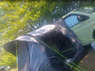 Gebraucht VW Transporter 105 PS (77 kW) 2004 Grün Van