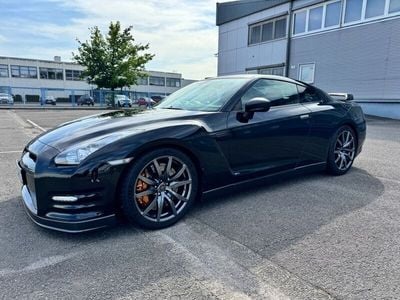 Nissan GT-R