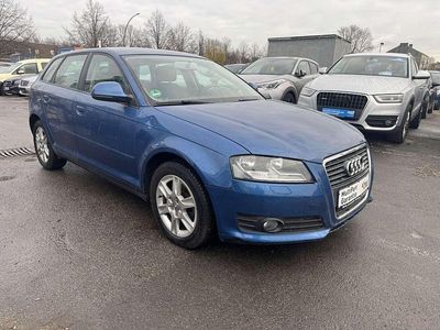 Gebraucht Audi A3 Sportback Attraction 125 PS (91 kW) 2009 Arubablau Kleinwagen