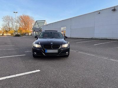 Second-hand BMW 330 245 CP (180 kW) 2012 Negru Break