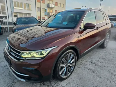 Gebraucht VW Tiguan Elegance 200 PS (147 kW) 2021 Braun SUV