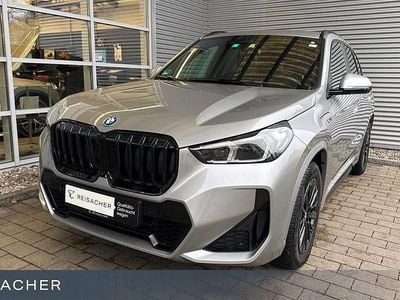 Silber Gebraucht 2023 BMW X1 Performance SUV | 37.500 € (Guter Preis)