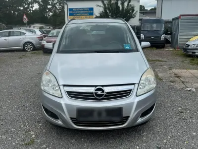 Gebraucht Opel Zafira 140 PS (102 kW) 2009 Silber Van / Kleinbus