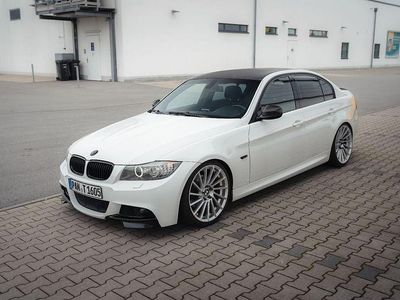 Gebraucht BMW 325 M Sport 218 PS (160 kW) 2009 Weiß Limousine