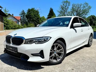 Gebraucht BMW 320 Sport Line 190 PS (139 kW) 2021 Weiß Limousine