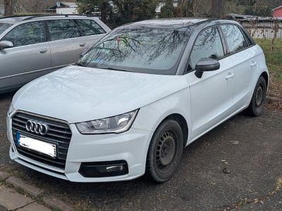 Gebraucht Audi A1 Sportback 95 PS (69 kW) 2016 Weiß Kleinwagen