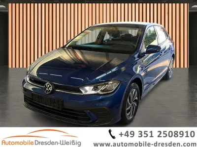 Gebraucht VW Polo Life 90 PS (66 kW) 2024 Blau Kleinwagen
