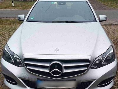 Gebraucht Mercedes E200 Avantgarde 136 PS (100 kW) 2016 Silber Kombi