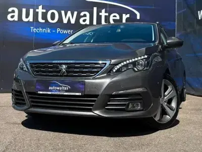 Gebraucht Peugeot 308 SW Allure 131 PS (96 kW) 2019 Grau Kombi