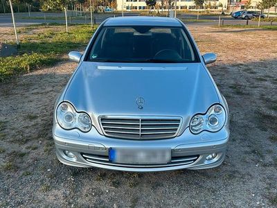 Mercedes C220