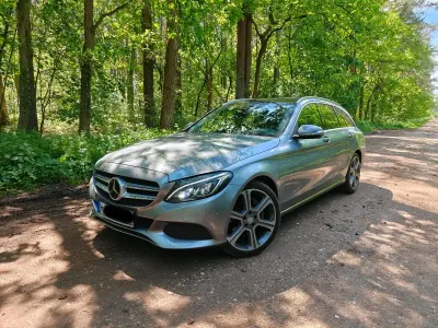 Gebraucht Mercedes C250 Avantgarde 204 PS (150 kW) 2015 Silber Kombi