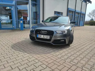 Gebraucht Audi A5 Sportback Black Edition 190 PS (139 kW) 2015 Grau Kleinwagen