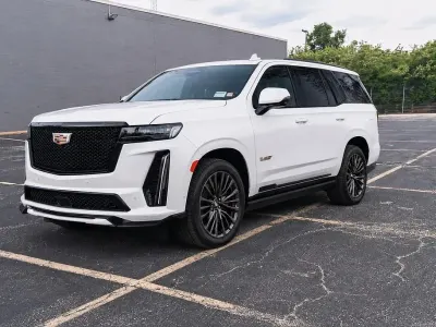 Gebraucht Cadillac Escalade 691 PS (508 kW) 2023 Weiß SUV