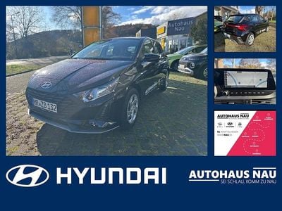 Gebraucht Hyundai i20 Select 79 PS (58 kW) 2025 Phantom black / met Limousine