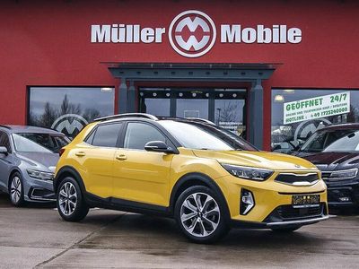 Gebraucht Kia Stonic Spirit 120 PS (88 kW) 2021 Floridagelb met./schwar (metallic) SUV