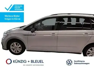 Gebraucht VW Touran R-line 150 PS (110 kW) 2025 Oyster silver metallic Van / Kleinbus